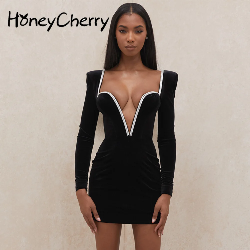 

honeycherry long-sleeved dress high-waisted deep V-neck buttocks black gold velvet open back short skirt evening dress