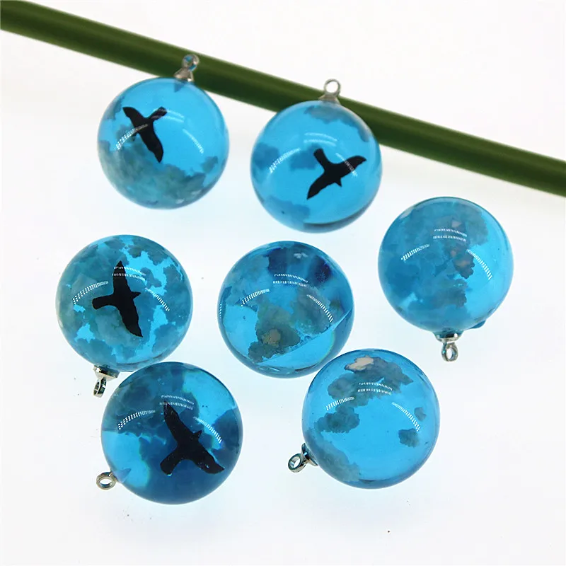 

5pcs 20mm Sky blue Resin Beads with hook pendant Art Supply Decoration Charm Craft Making Findings Jewelry DIY Earrings