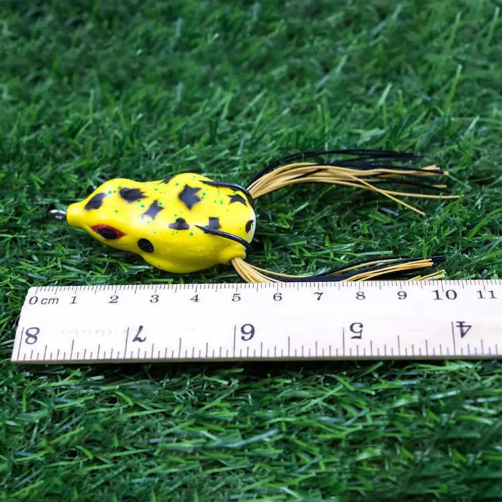 

5 Pcs 3D Large Frog Topwater Fishing Lure Crankbait Hooks Bass Bait Tackle Tool