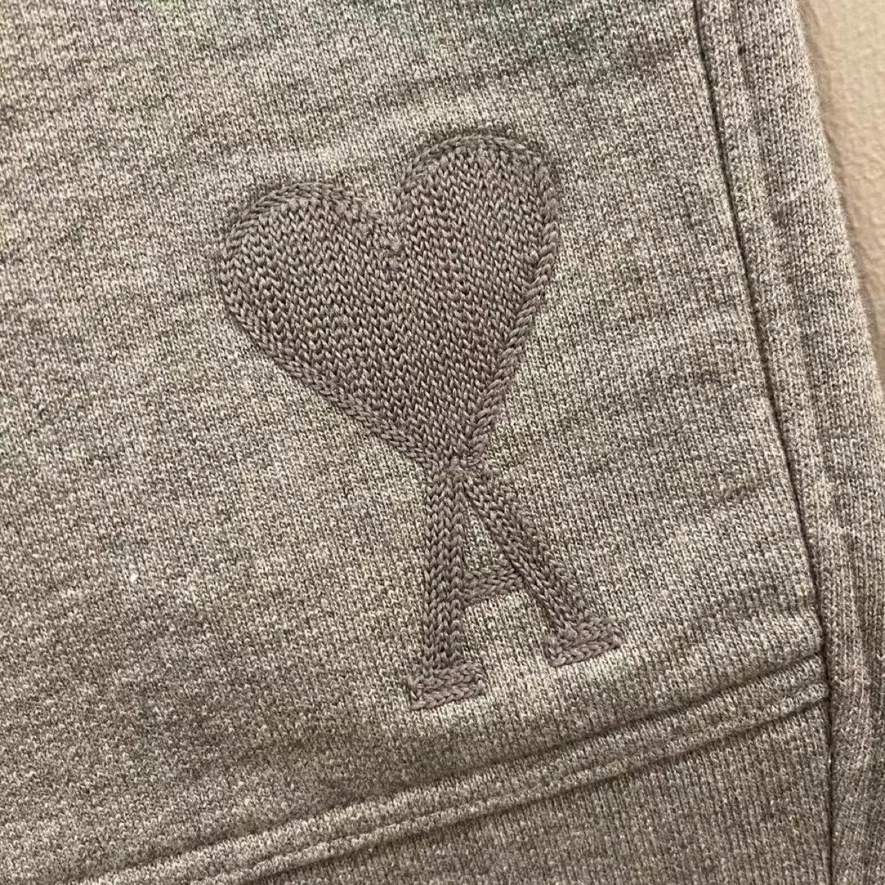 

AMI Alexandre Mattiussi Big Love Embroidery Men's and Women's Loose and Versatile Fashion 1:1 Best Quality Shorts