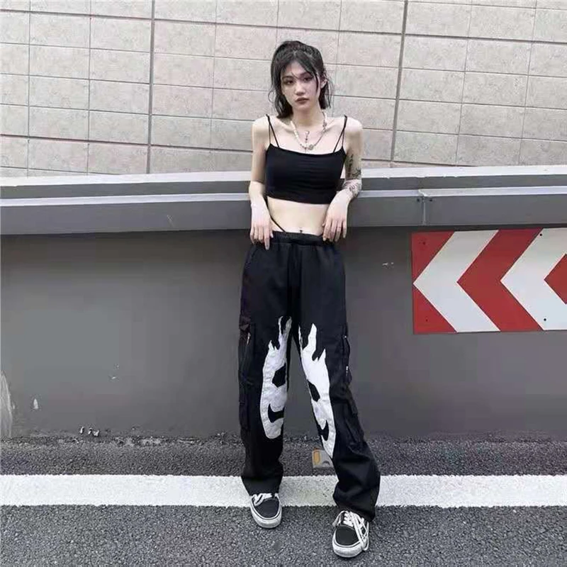 

Skull Embroidery Pockets Cargo Pants Harajuku Men and Women Hip Hop Oversize Elastic Waist Overalls Loose Streetwear Trousers