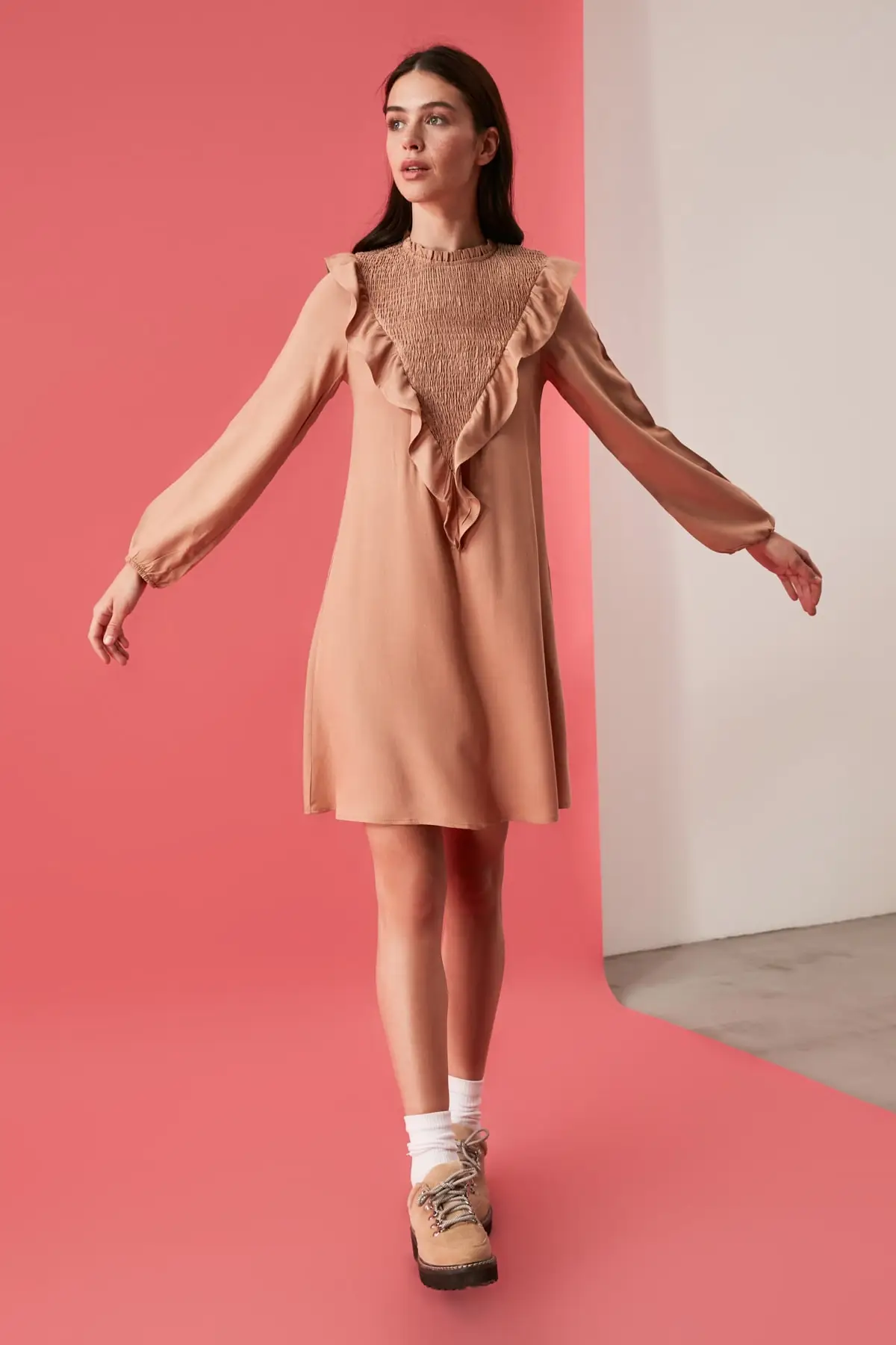 

Trendyol Collar Detail Dress TWOAW21EL1767