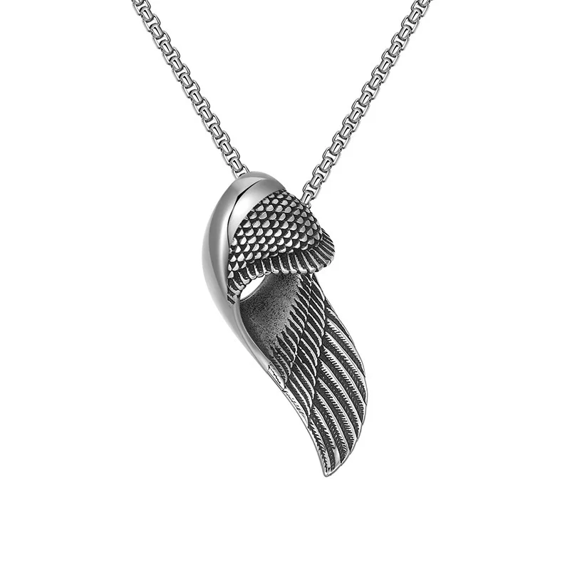 

2022 Feather Necklace Titanium Steel Hip Hop Necklace Men's Wings Wings Punk Pendant Stainless Steel Sweater Chain