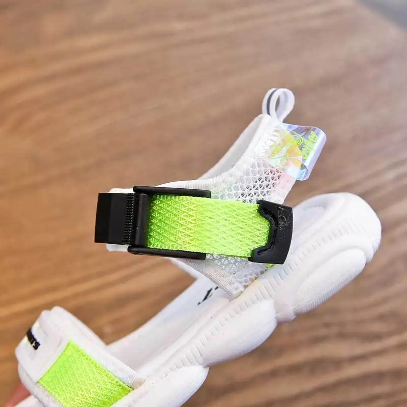 Новинка лета 2020 детские тапочки для мальчиков домашние Нескользящие сандалии