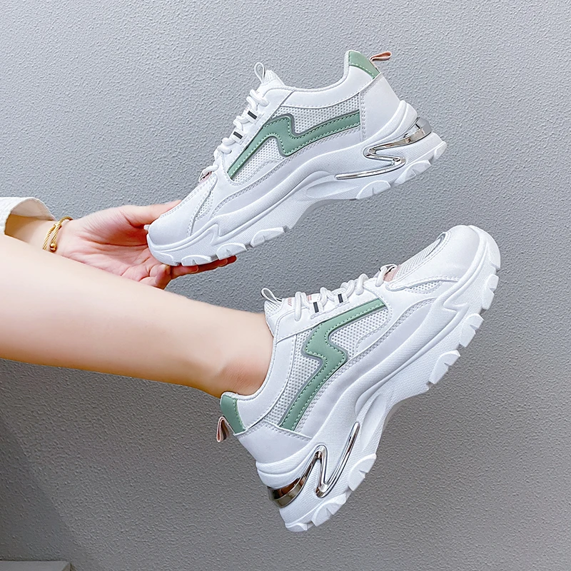 

2021 autumn new Korean style breathable thick soled running shoes student casual sports shoes female fashion daddy shoes