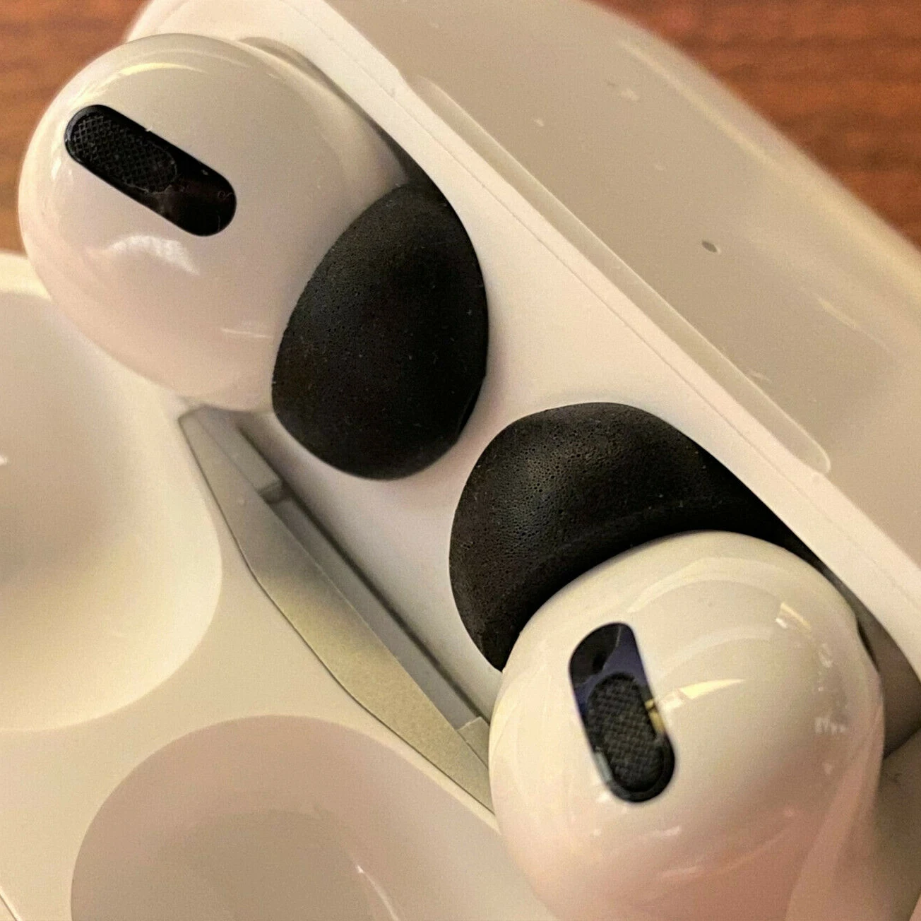 

For Airpods Pro Ear Tips Noise Canceling Earbuds Memory Foam Protective Cover Anti-slip Headphones Ear-pads 1 Pair On Airpodspro