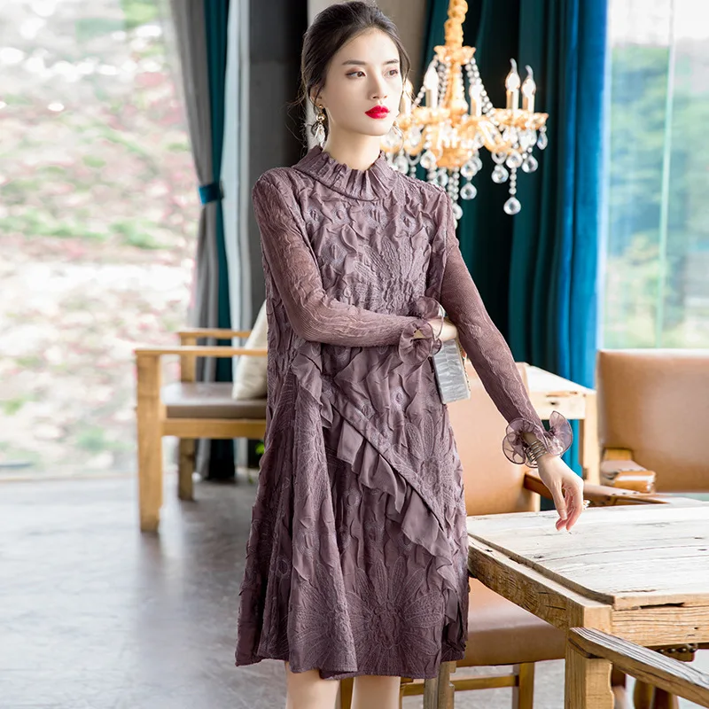 Женское плиссированное платье с вышивкой новое свободное большое