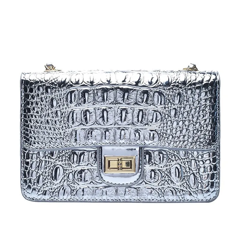 Женская сумка на плечо с цепочкой из крокодиловой кожи серебристого и золотого