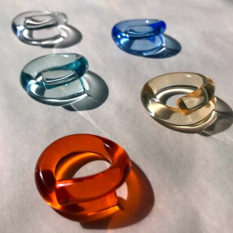 

Loredana Affordable high quality transparent color resin ring.Ins style personality environmental friendly non-toxic material