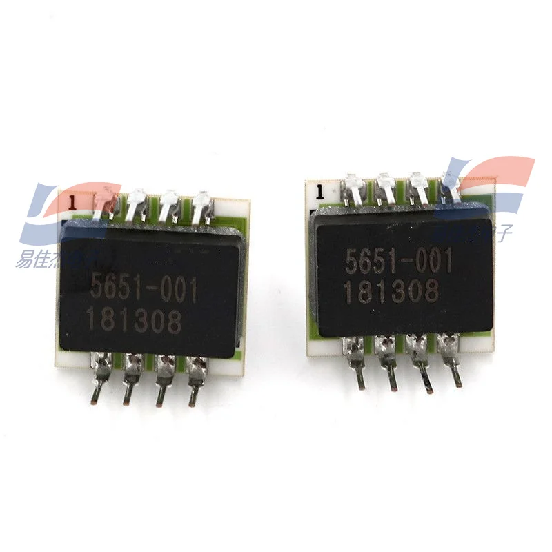 Микроконтроллер с интегрированными схемами и датчиком давления |