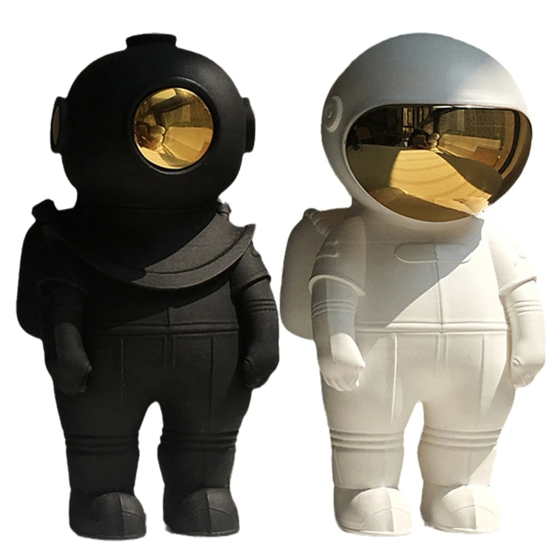 

Creative Astronaut Figurine Intergalactic Series Resin Miniature Diver Statue for Home Bedroom Office Desktop Decoration Cute