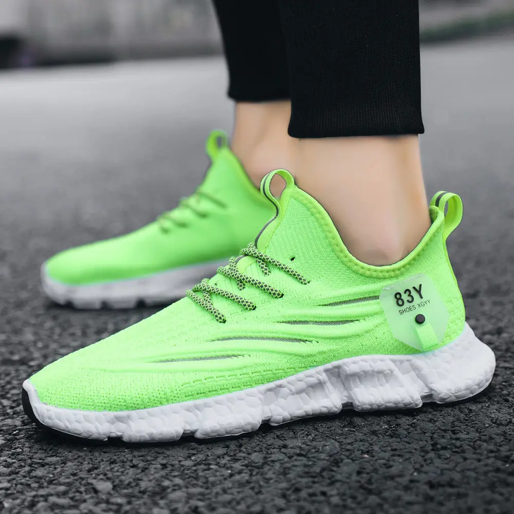 

2021 summer New Men's Lightweight Breathable Mesh cloth Outdoor Sneakers RunningCasual Shoes coconu Shoes 350 V2