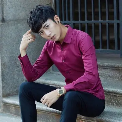 Мужская Однотонная рубашка деловая для работы приталенная с французскими