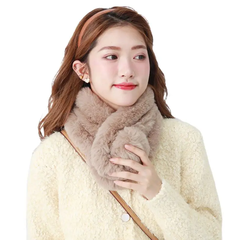 

Winter Women Faux Fur Collar Scarf Warm Soft Neck Loop Neck Warmer Pompom Thick Neck Gaiter Neckerchiefs Flurry Wrap