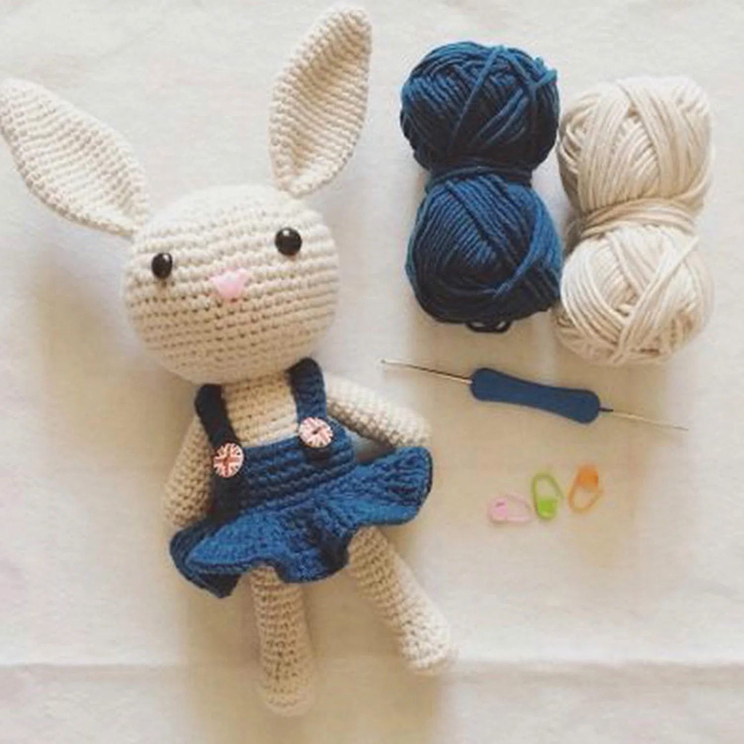 9 Roll Assorted Colors Acrylic Yarn with 4pcs Double Point Knitting Needles for DIY Scarf Hat Gloves Christmas Doll Toys Crafts | Дом и сад