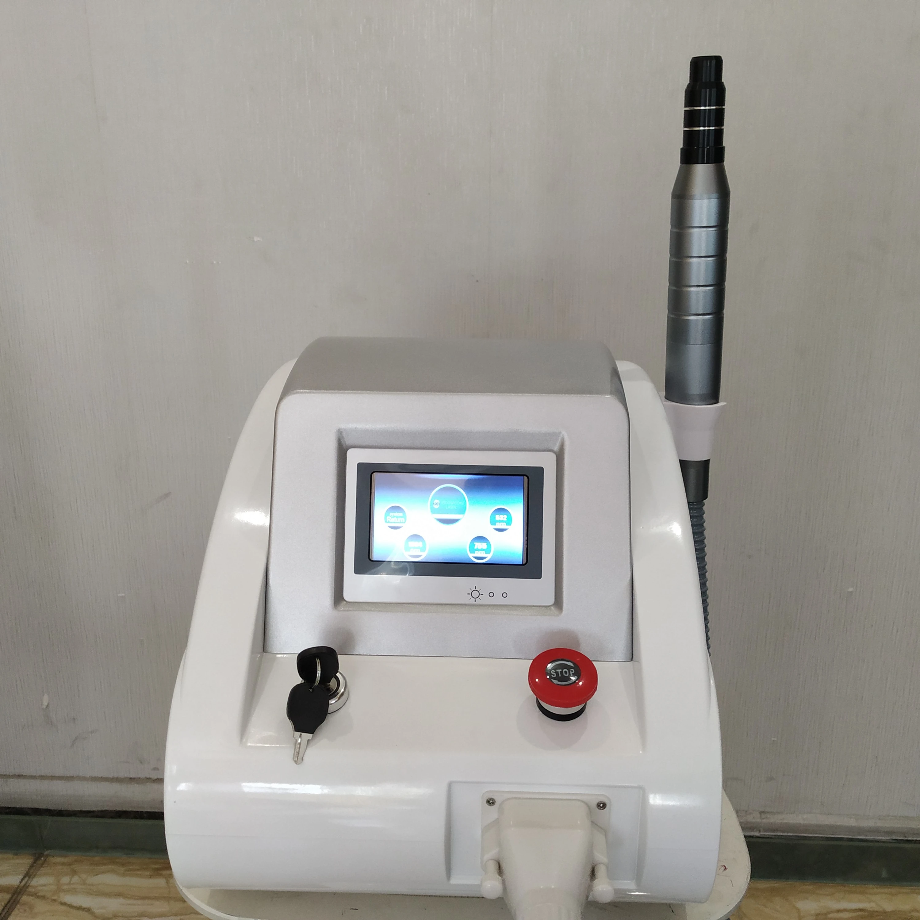 

2020 Niansheng Профессиональная фотография лазерная фотография с черной куклой