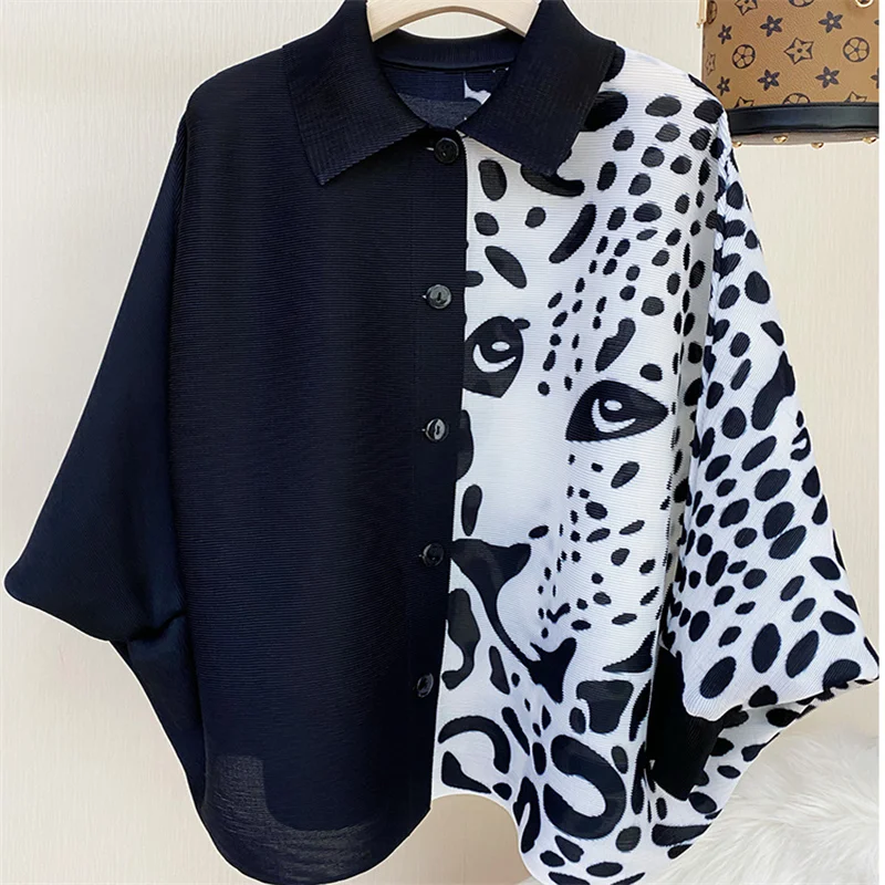 

Miyake pleated trench coat women's spring 2020 new product loose and thin plus size long-sleeved leopard print cardigan jacket