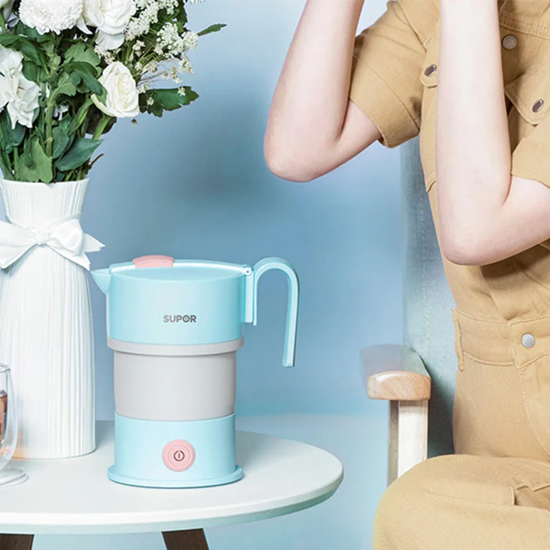

SUPOR Electric Kettle Portable Kettle Food Grade Silicone Folding Electric Kettle Dual Voltage Kettle for Business Travel 0.6L