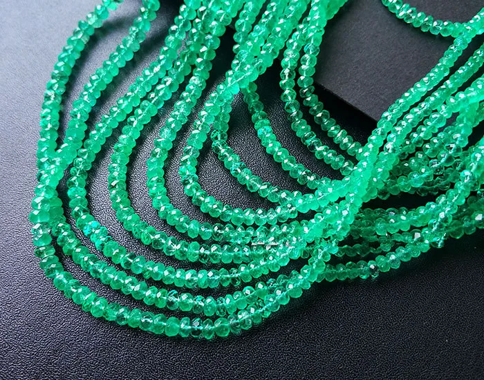 Бусины круглые с зеленым изумрудом 2 5-4 6 мм граненые 40 см для изготовления