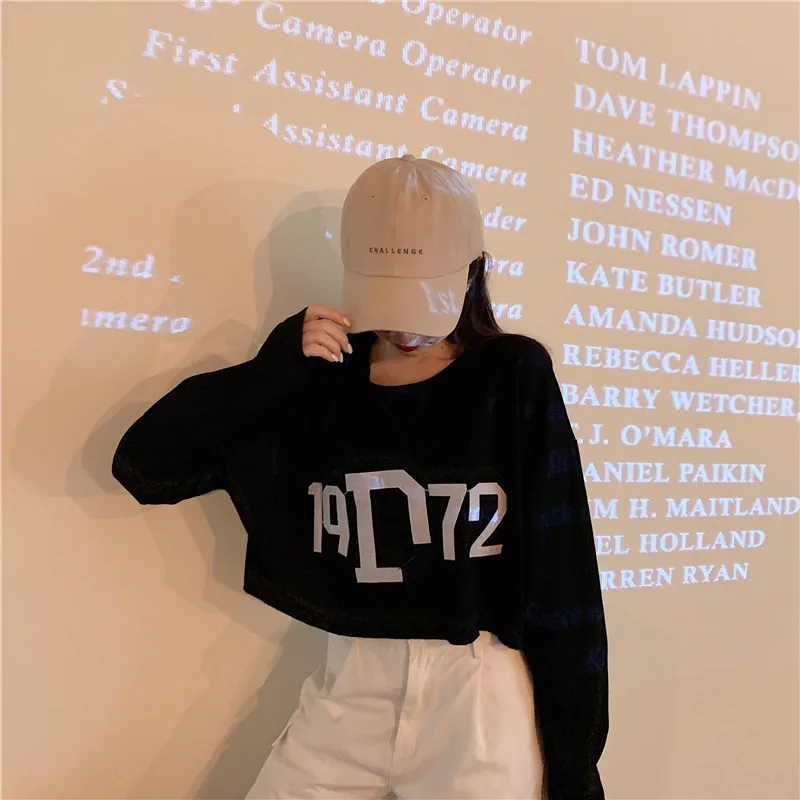 

WERUERUYU Korean Style O-neck Short Women Thin Fashion Long Sleeve Sun Protection Crop Top