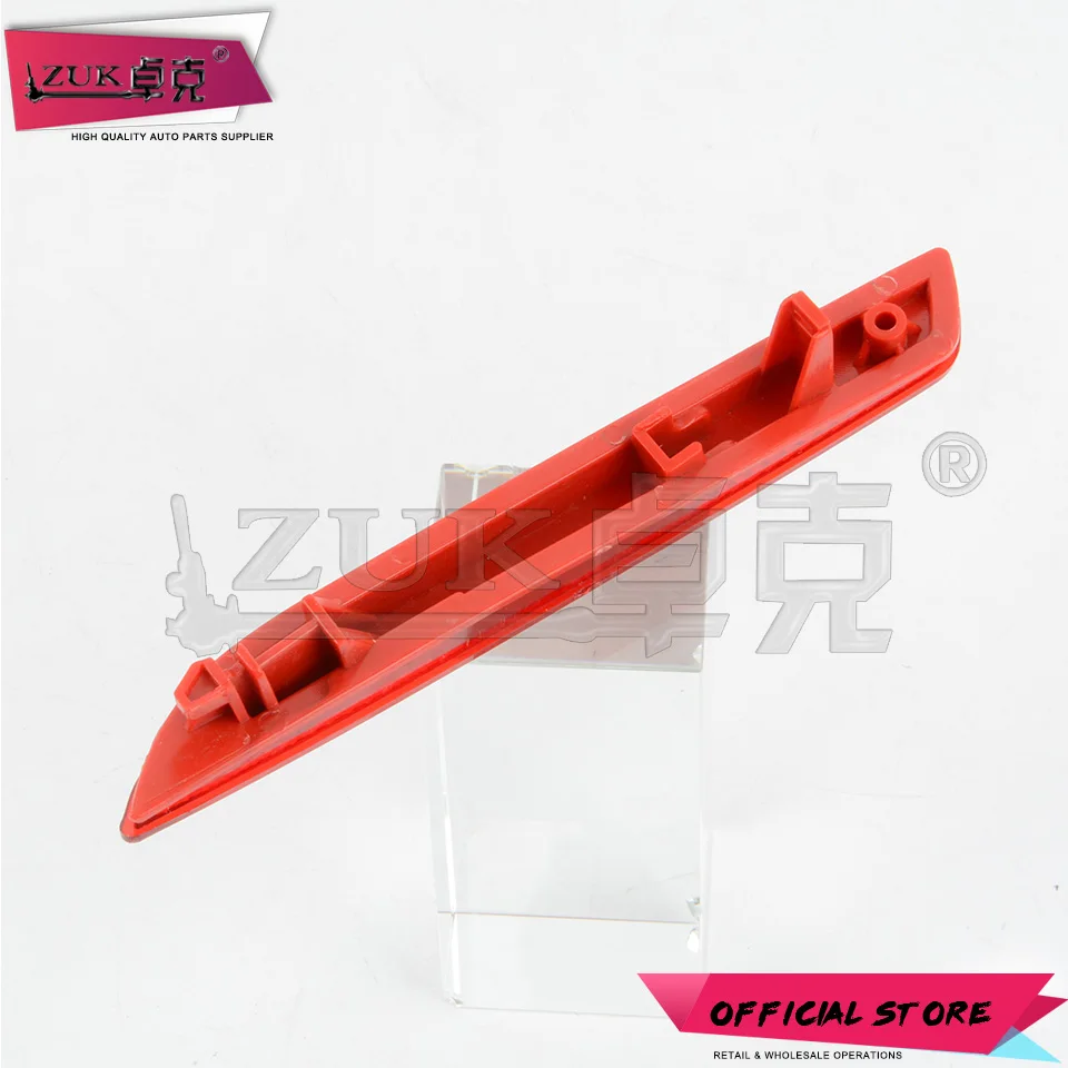 Светоотражатель для заднего бампера ZUK светильник тумансветильник ры HONDA FIT JAZZ 2012