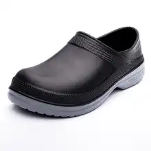 crocs work shoes womens