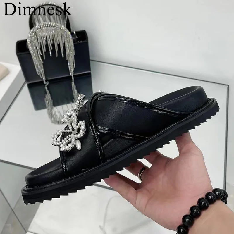

Summer Flat Thick Sole Slippers Women Real Leather Cross Band Crystal Flower Decor Platform Sandals Comfort Vacation Shoes 2021