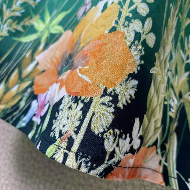 

AELESEEN Runway Fashion Women T-Shirt 2021 Summer Designer Colorful Flower Print Green Elegant Turn-Down Collar Casual Tees