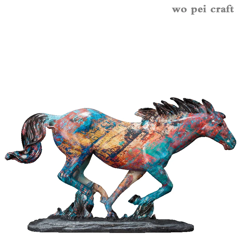 

Retro Painted Horse Ornaments Animal Statue Office Study Desk Decor Statuette Horse Vintage Home Decoration Resin Figurines