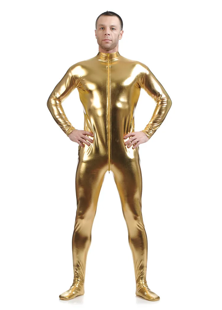 Мужская верхняя одежда из пластика без головы |