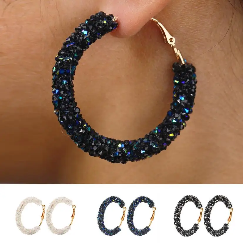 Женские серьги-кольца с кристаллами серые синие белые блестящие массивные