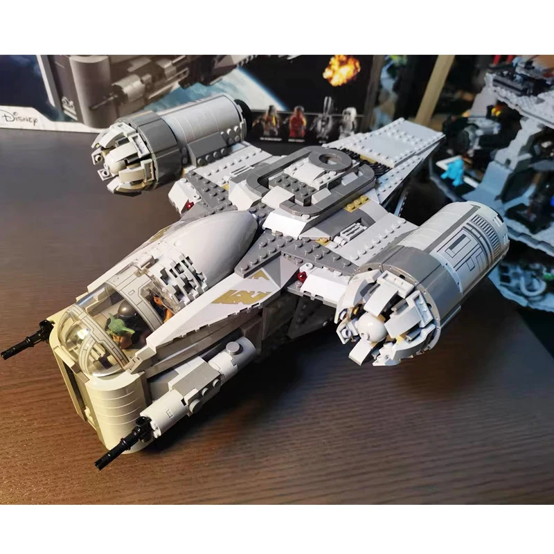 

The Ucs Razor Crest By Papaglop Model Compatible With Star Toys &wars 75292 Building Blocks Bricks Kids Toys Gifts