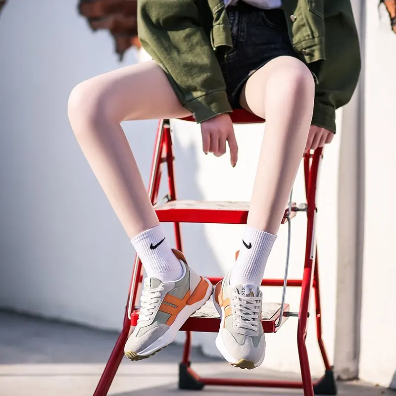 

2021 New Women's Flat Sneakers Thick Bottom Platform Vulcanize Shoes Fashion Shock Breathable Casual Running Shoe