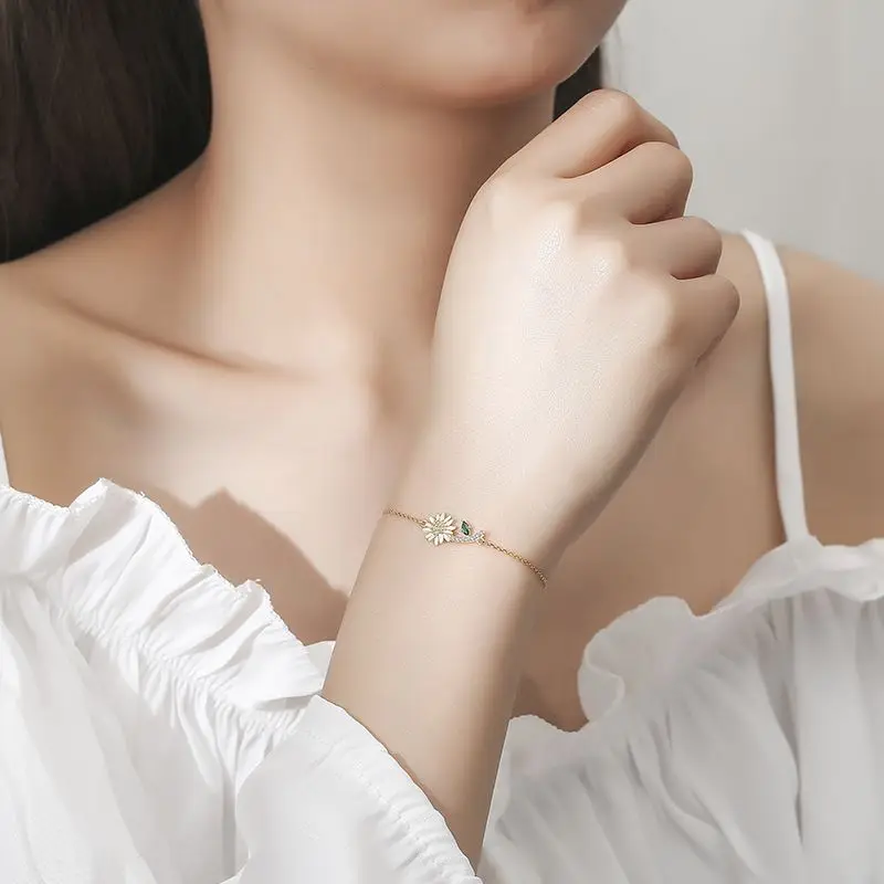 Милый дизайн браслет для женщин CZ золотой цвет цветок ромашки асимметричная