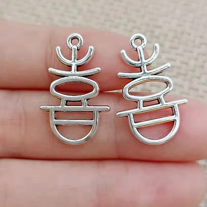 

10 шт. 23x15 мм Серебряный китайский Привет персонаж очаровательные маленькие ювелирные изделия антикварный любовь очарование