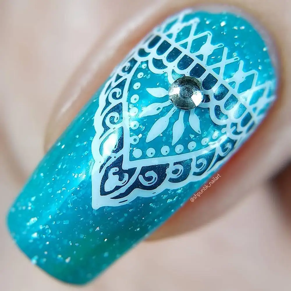 

Nail BeautyBigBang Lace Sexy Theme Stamping Plates Striped Image 6*12cm Stainless Steel Template Nail Art Stamping Plate