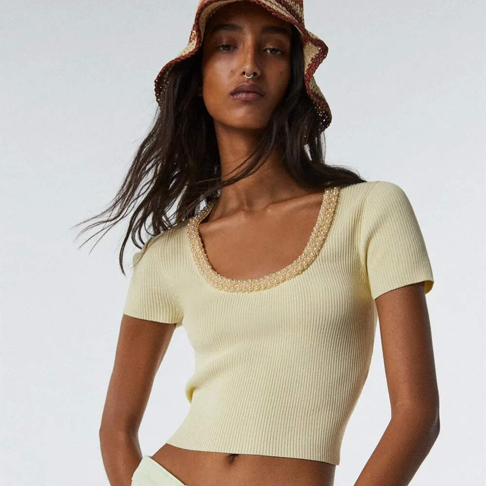 

Женская трикотажная футболка ZA, желтая футболка с круглым вырезом и искусственным жемчугом, с коротким рукавом, RA 2021 2142087, лето 2142/087