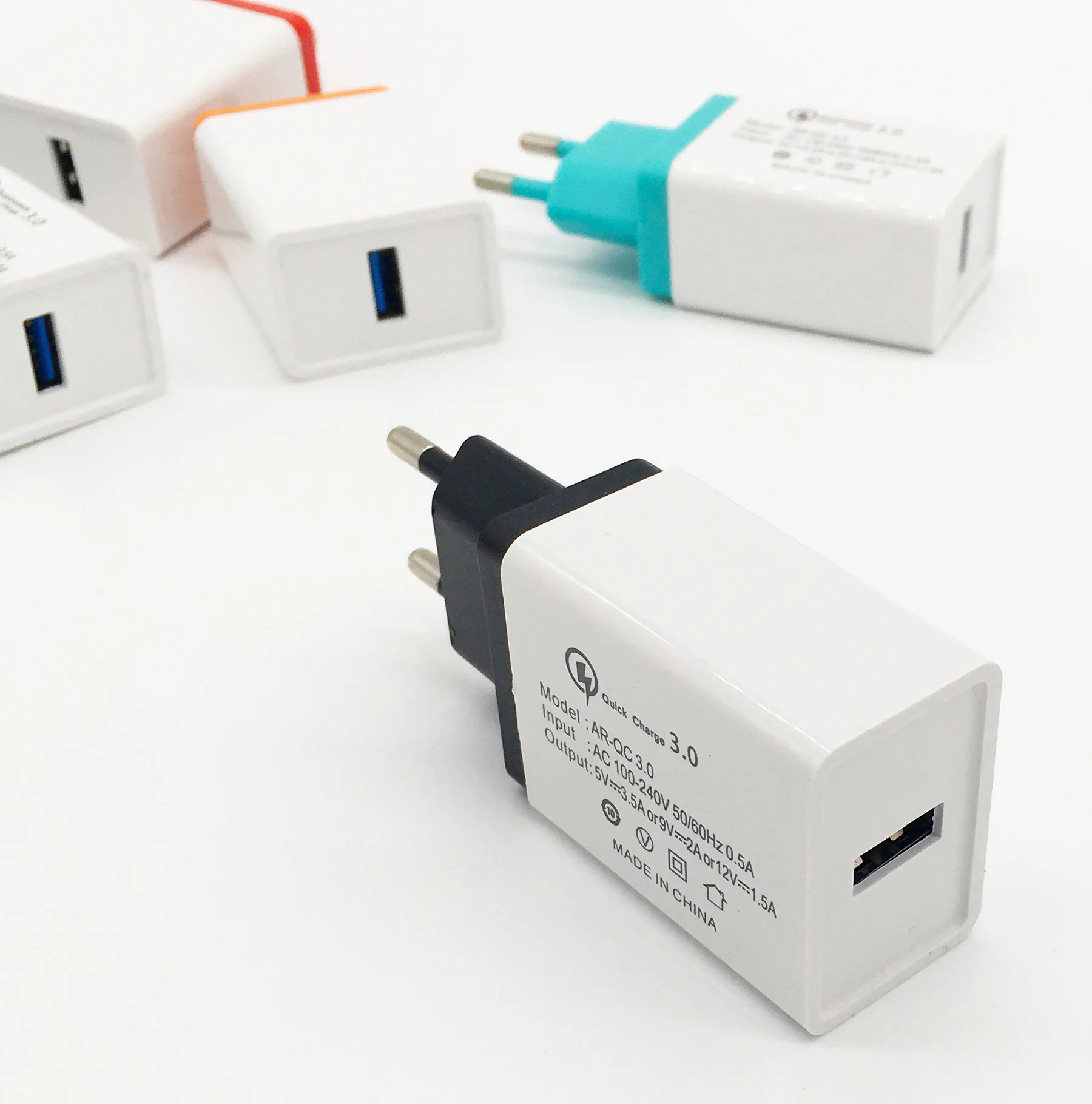 Универсальное USB зарядное устройство QC3.0 5 В/3.5A быстрое зарядное устройство портативное настенное зарядное устройство адаптер EU US разъем для Android IOS смартфон