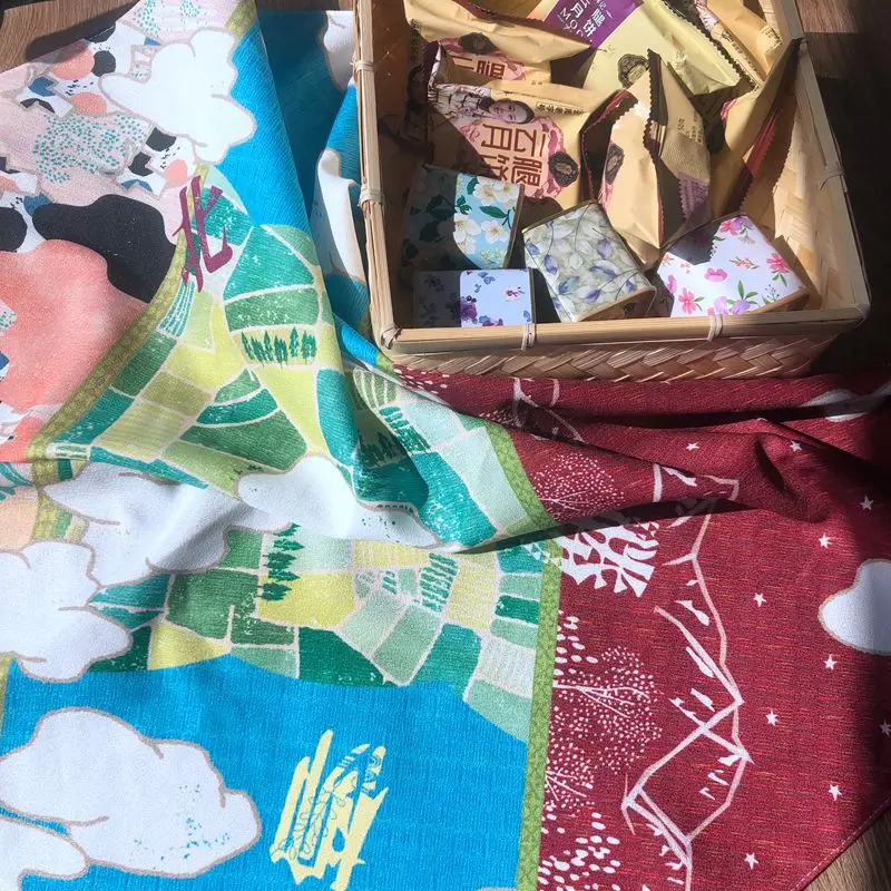 Экологичный креп-полиэстер Furoshiki 70 см 100% |