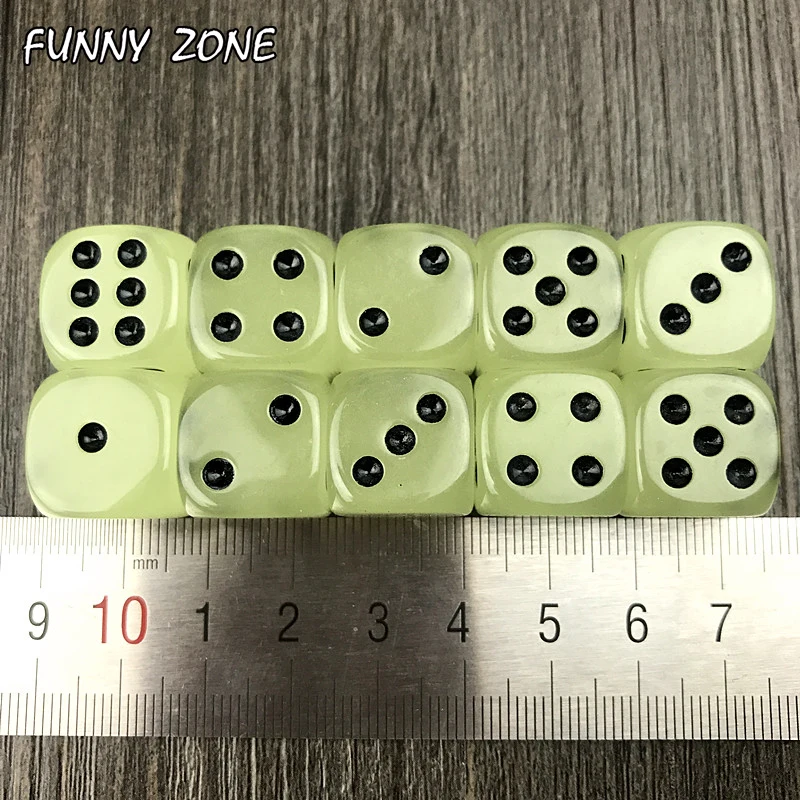 10Pcs Glow in the Dark Dice Cubes 6 Side 16mm Night Light luminous Toy Fun Board Game Entertainment|glow dark dice|game diceboard dice |