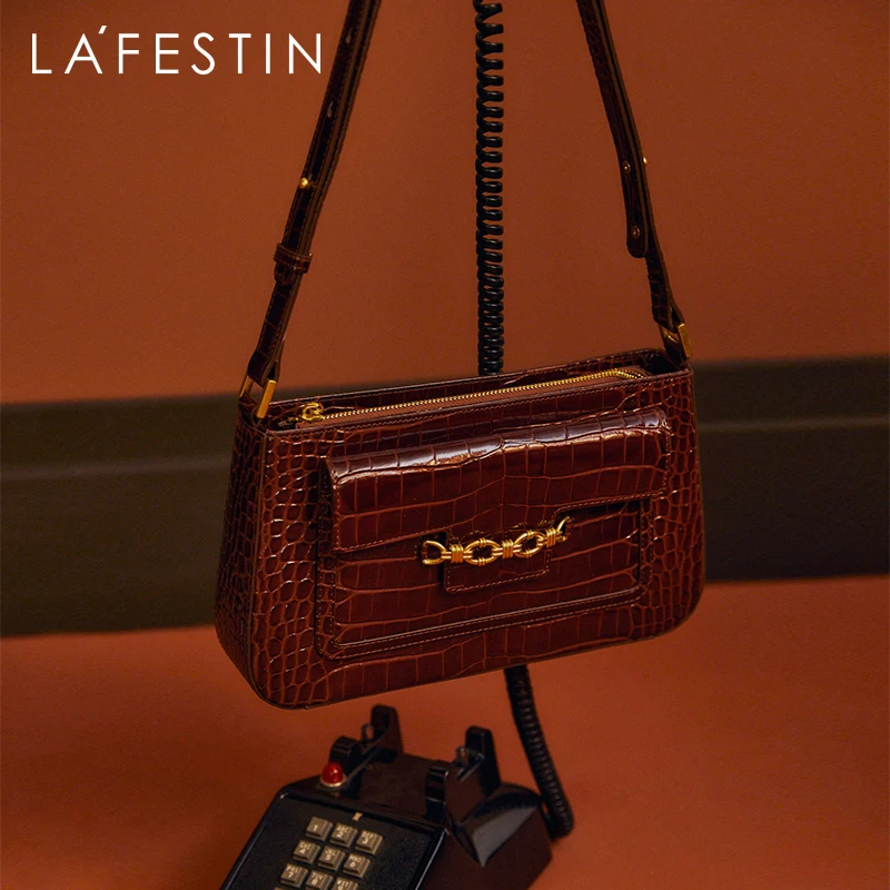 

LA FESTIN designer bag 2021 new trendy retro baguette bag shoulder messenger female bag leather classic underarm bags luxury
