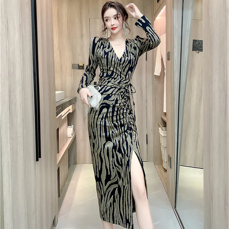 

Real shot autumn and winter high-end feminine printed dress 2021 new slim high-waist stretch-wrapped hip waist slit long dress