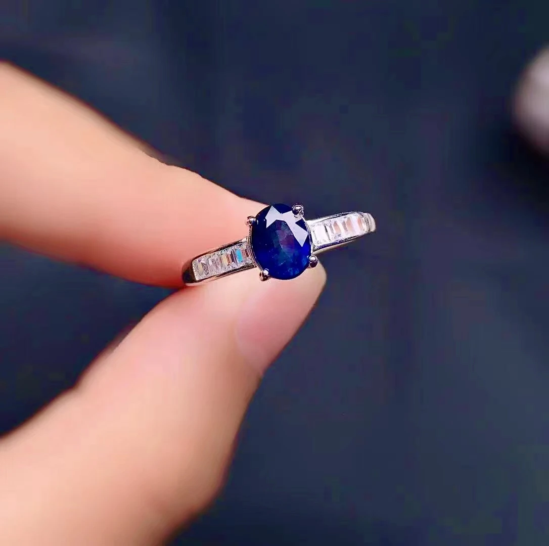 Flowers for sapphire anniversary. Любовь сапфиров. Лёд. Любовь сапфиров. Любовь сапфиров.