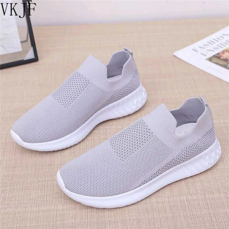 

Women Casual Shoes Fashion Comfortable Walking Flat Shoes Woman Sneakers fashion Sneakers 2021 Tenis Feminino Female Shoes