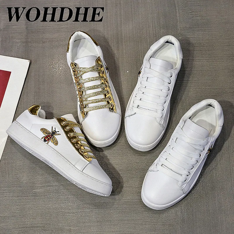 

WOHDHE New Fashion Bee Embroidery White Women Shoes Casual Outdoor Low Flats Couple Big Size 41 42 43 44 Sneakers