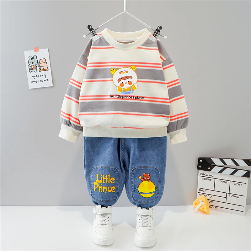 

Одежда для младенцев HYLKIDHUOSE, осень 2021, наряд для маленьких девочек и мальчиков, комплекты одежды, детская футболка в полоску, джинсы, детская ...