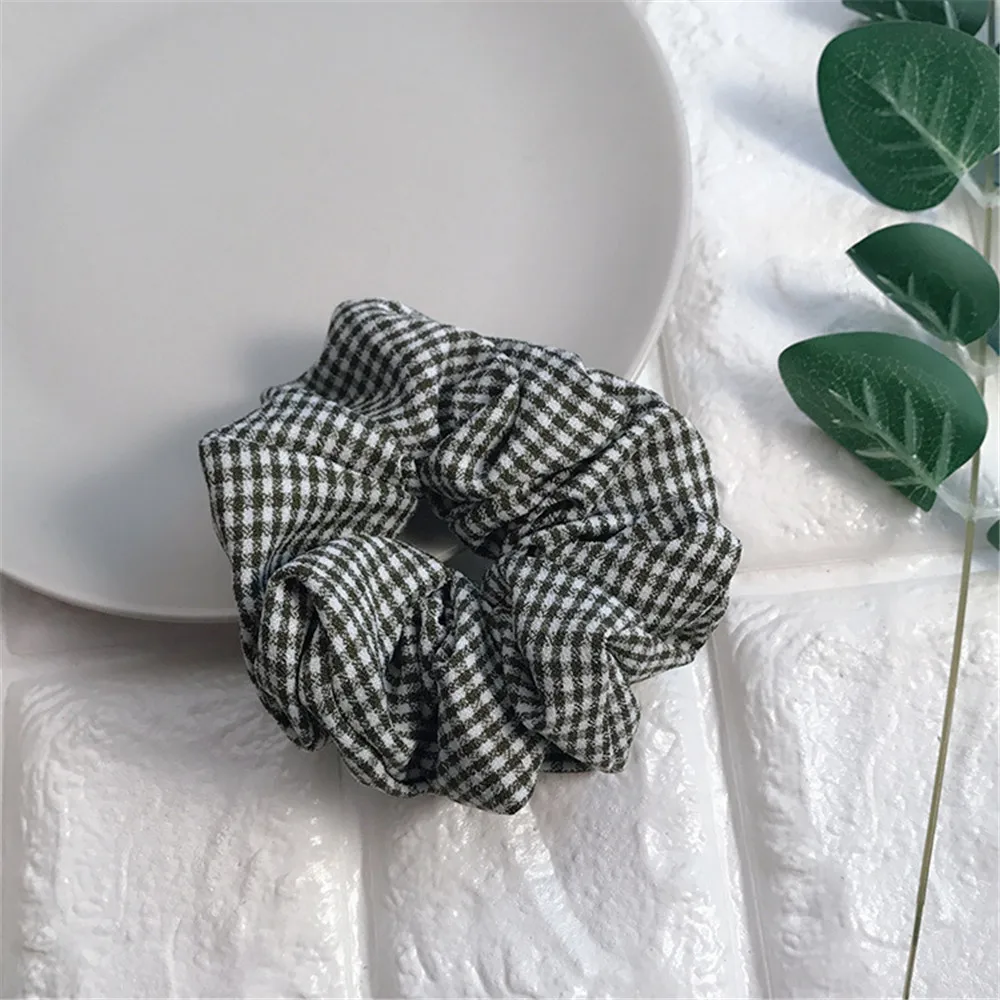 Новинка осенне зимняя тканевая клетчатая резинка для волос очень мягкая