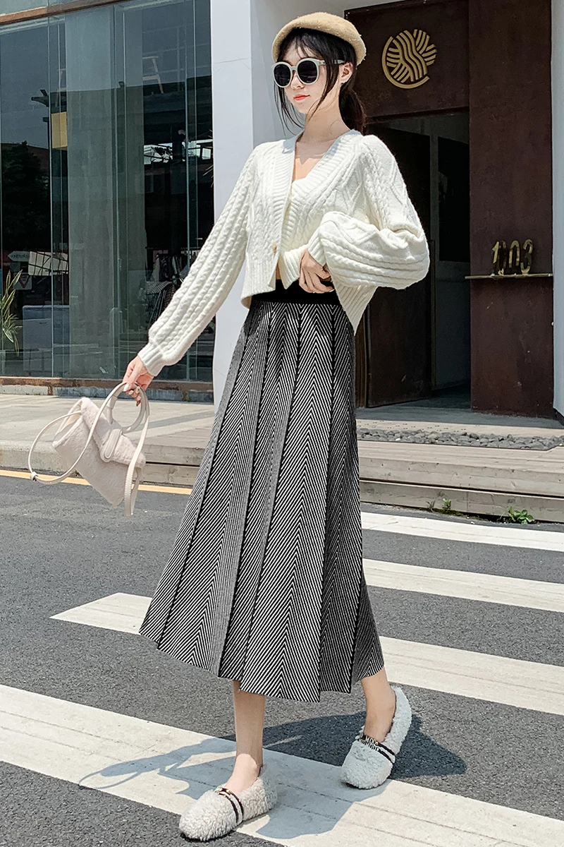 

2021 Autumn Winter Knitted Women Skirts Korean Chic A-Line Ladies Skirt Loose Thick Warm Female Elegant Skirt Clothes One Size