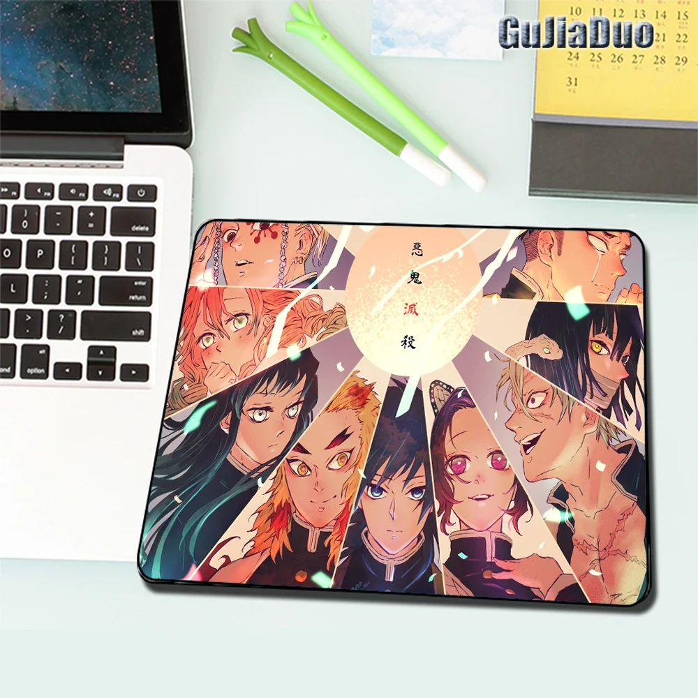 

Небольшой коврик для мыши с аниме призраком, рассекающий, игровой аксессуар для ноутбука, компьютерные игровые аксессуары, офисный коврик д...