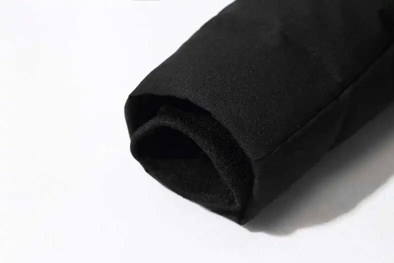 

Hot 2021 Mannen Nieuwe 3 Kleuren Warm Uitloper Winter Slanke Mode Jas Koreaanse Mannen Winddicht Kap Mannen Verdikking Jas